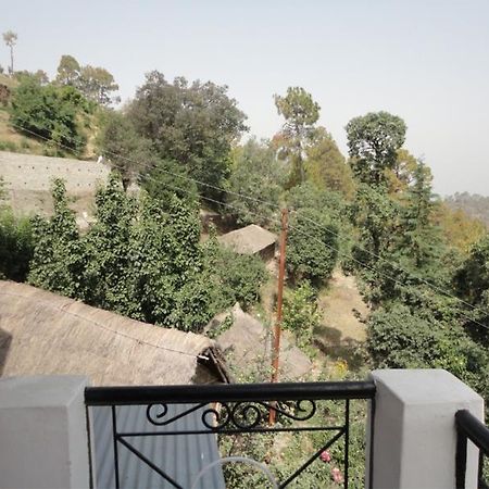Om Mountain Resort Mukteshwar Dış mekan fotoğraf